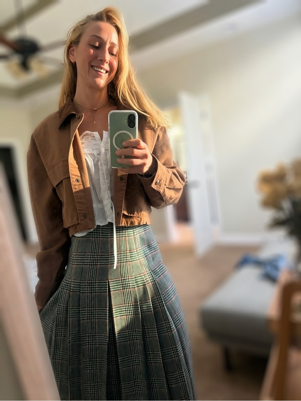 VINTAGE JOHN MEYER Wool Pleated Midi Skirt in Green Plaid. Sz 8 fits like 25”